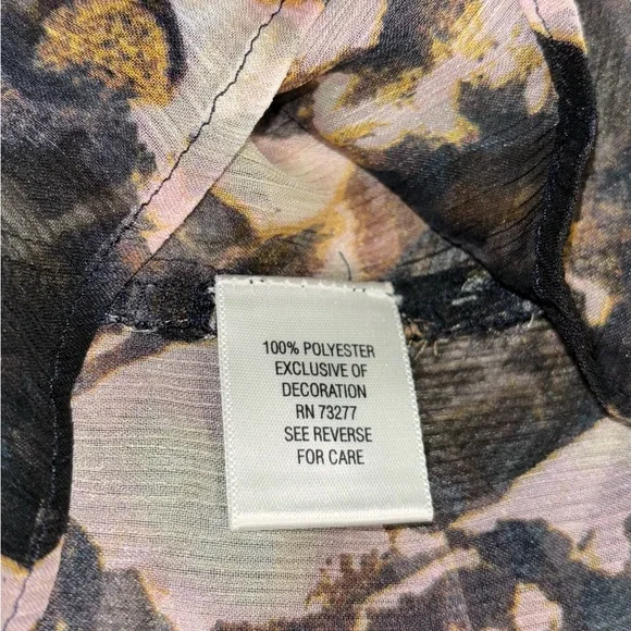 Simply Vera Wang Women's Size M Sheer Blouse Length 25" Excellent Condition - Picture 5 of 6